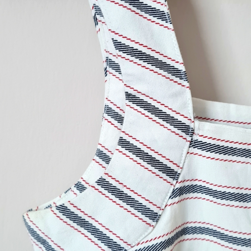 Midi dress in white ticking stripe pattern. - Picture 3 of 4